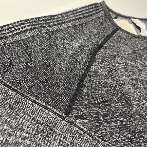 Grey Fabletics Ombre Seamless Long-Sleeve Top - Picture 5 of 11